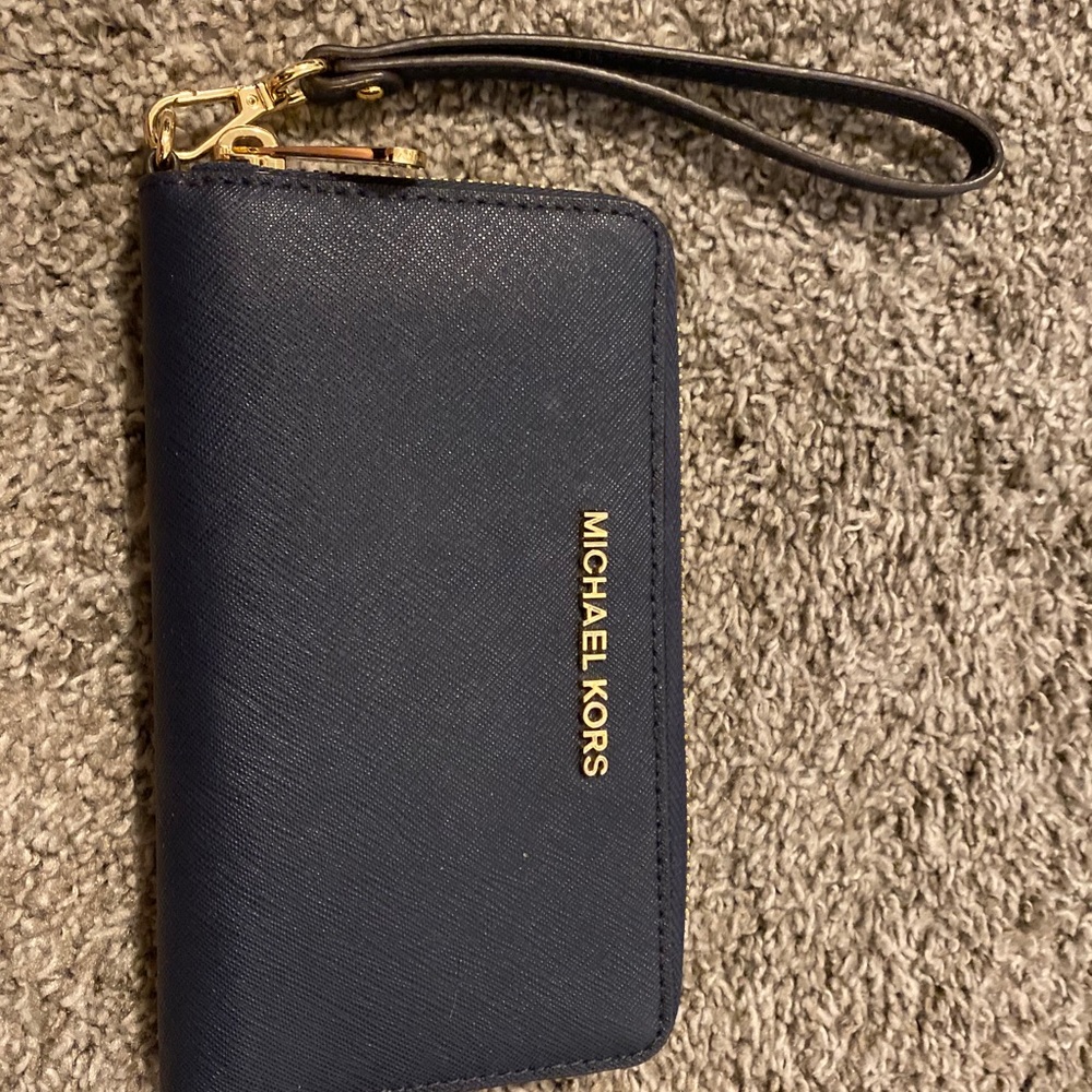 Michael Kors Wristlet